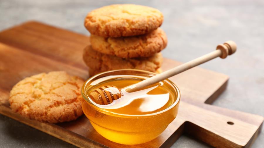 Sweet and Crisp Honey Cookies